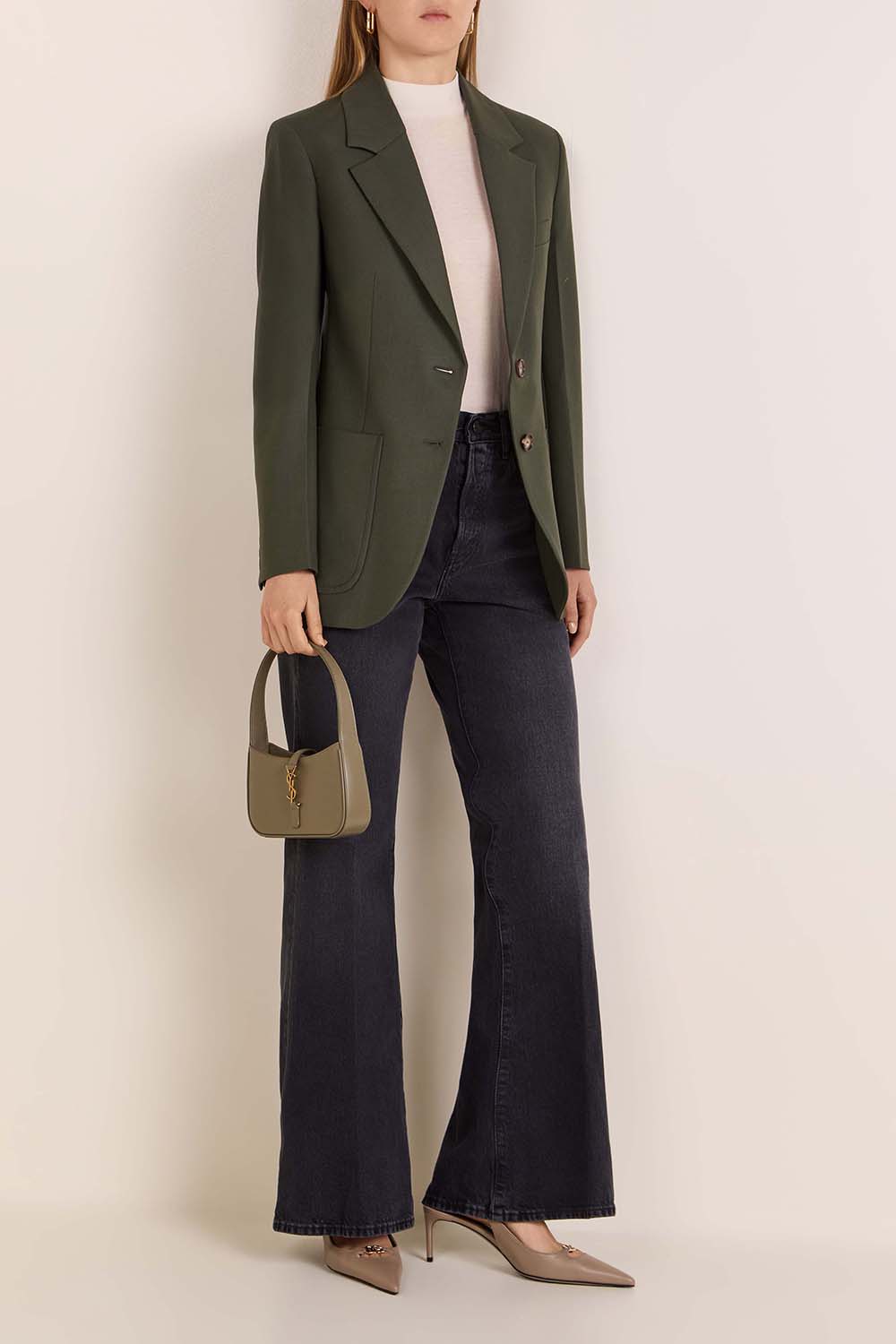 ז'קט מחוייט